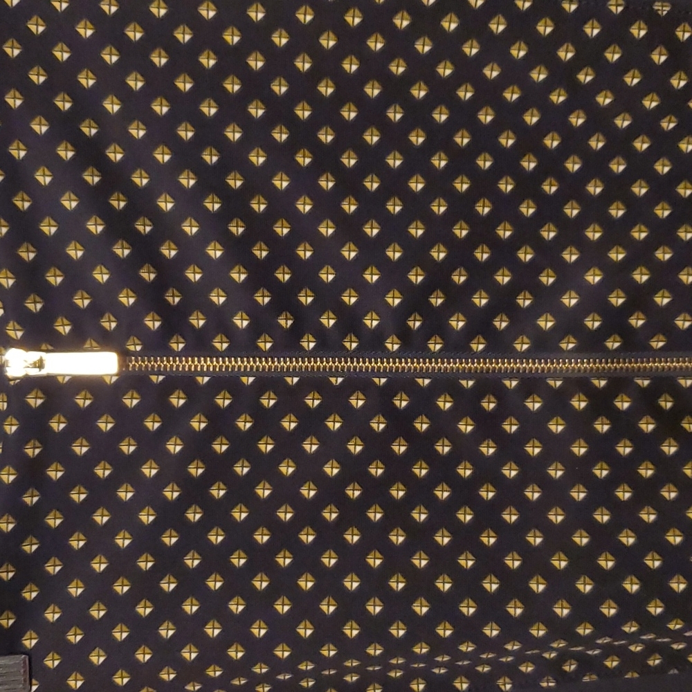 Michael Kors Diamond Pattern Pencil Skirt - Picture 2 of 8